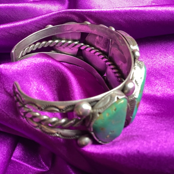 Vintage Navajo Cripple Creek Turquoise Slabs Rope Cuff - Picture 4 of 11